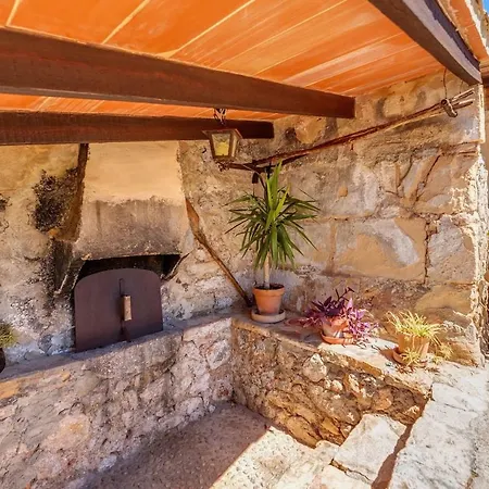 La Font - Trias Dom wakacyjny