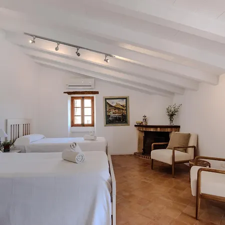 Ferienhaus La Font - Trias