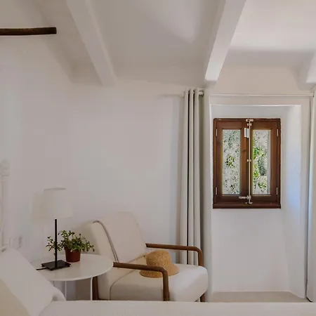 La Font - Trias Ferienhaus